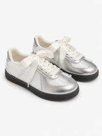 Lyrienne Metallic-Accent Casual Sneakers