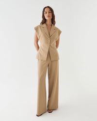 Opavelle Short-Sleeve Tailored Blazer - Camel - product image 1