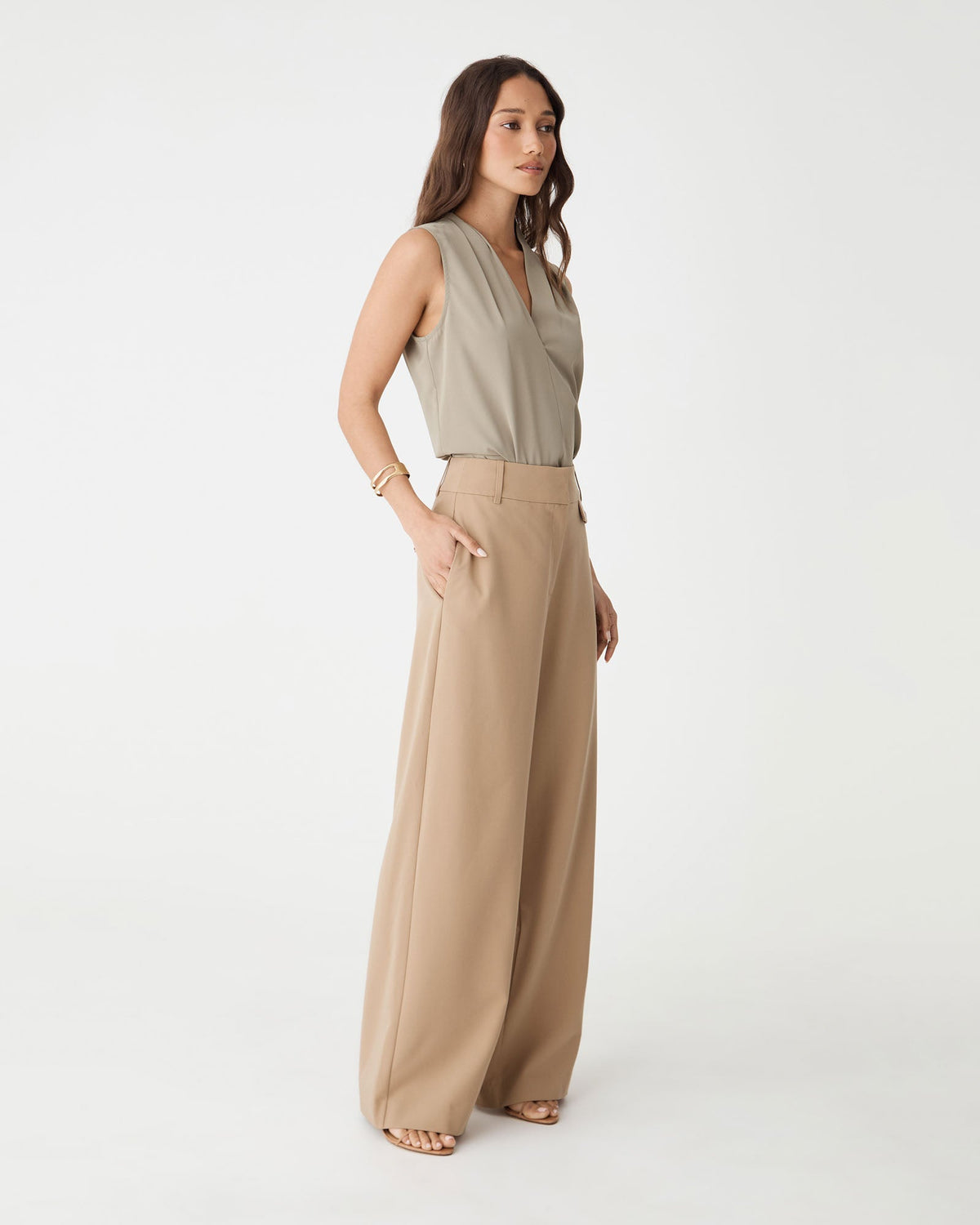 Perravelle Mid-Rise Wide-Leg Trousers - Camel - product image 6