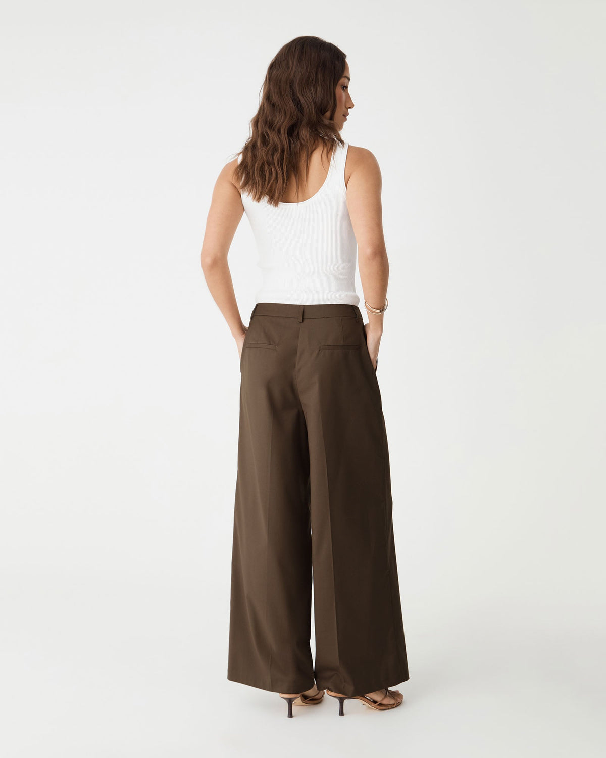 Lisavene Mid-Rise Wide-Leg Trousers - Cocoa - product image 5