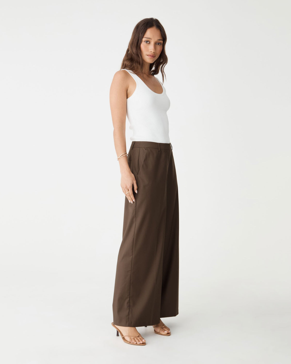 Lisavene Mid-Rise Wide-Leg Trousers - Cocoa - product image 3