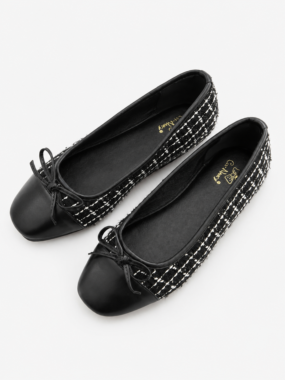 Kalista Round-Toe Ballet Flats