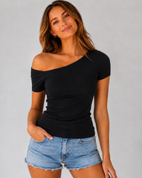 Sigrid Off-Shoulder Short-Sleeve T-Shirt
