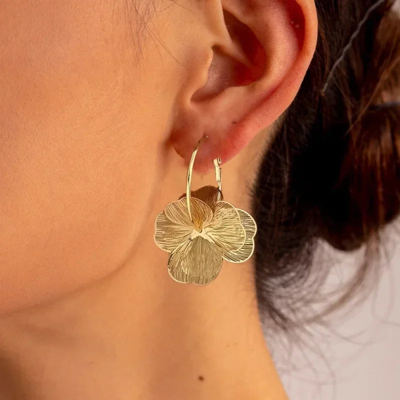 Jocelyn Double-Layer Flower Hoop Earrings - Dahlia / Silver