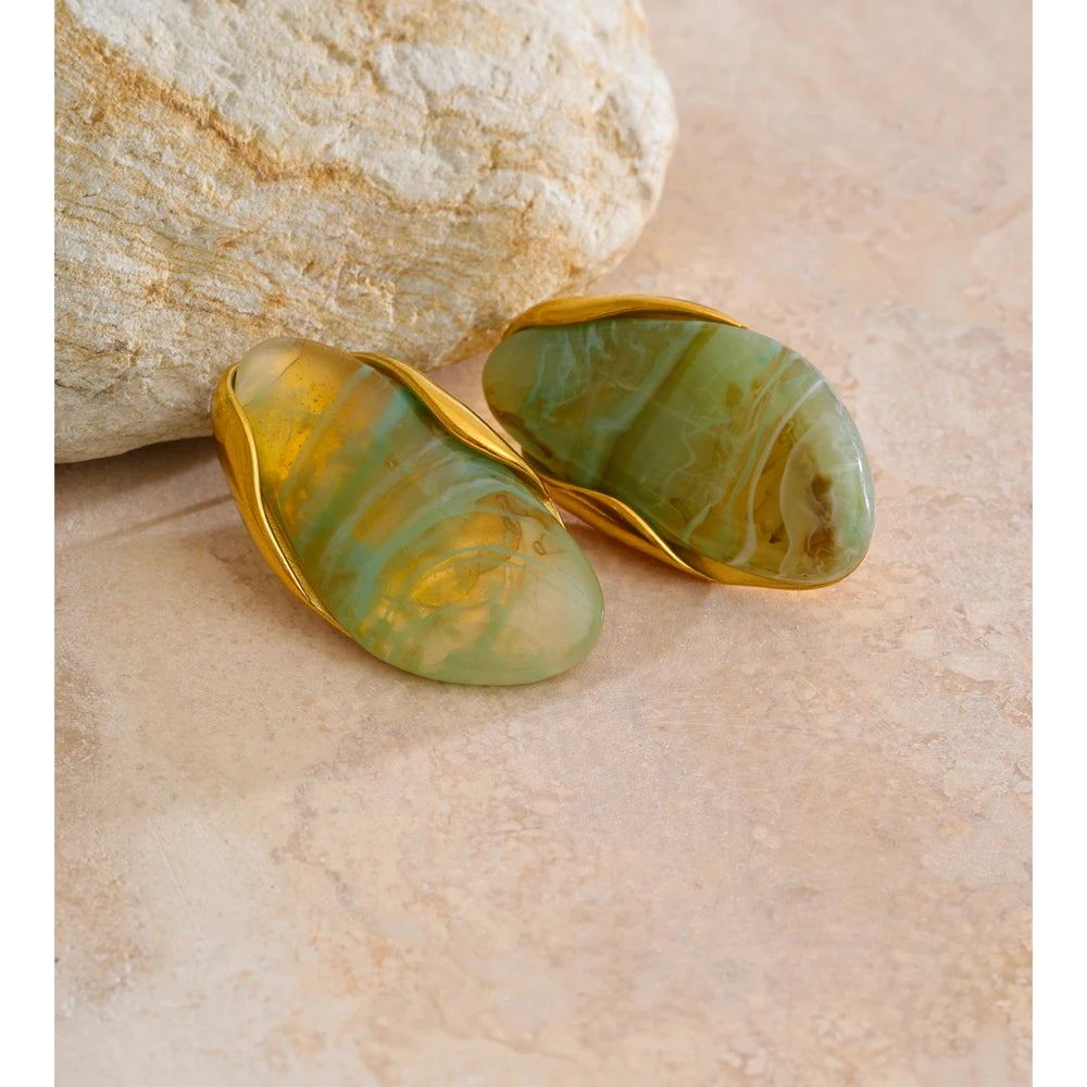 Iona Resin Geometric Stud Earrings - Beige