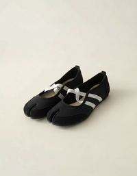 Berenika Split-Toe Mary Jane Walking Sneakers