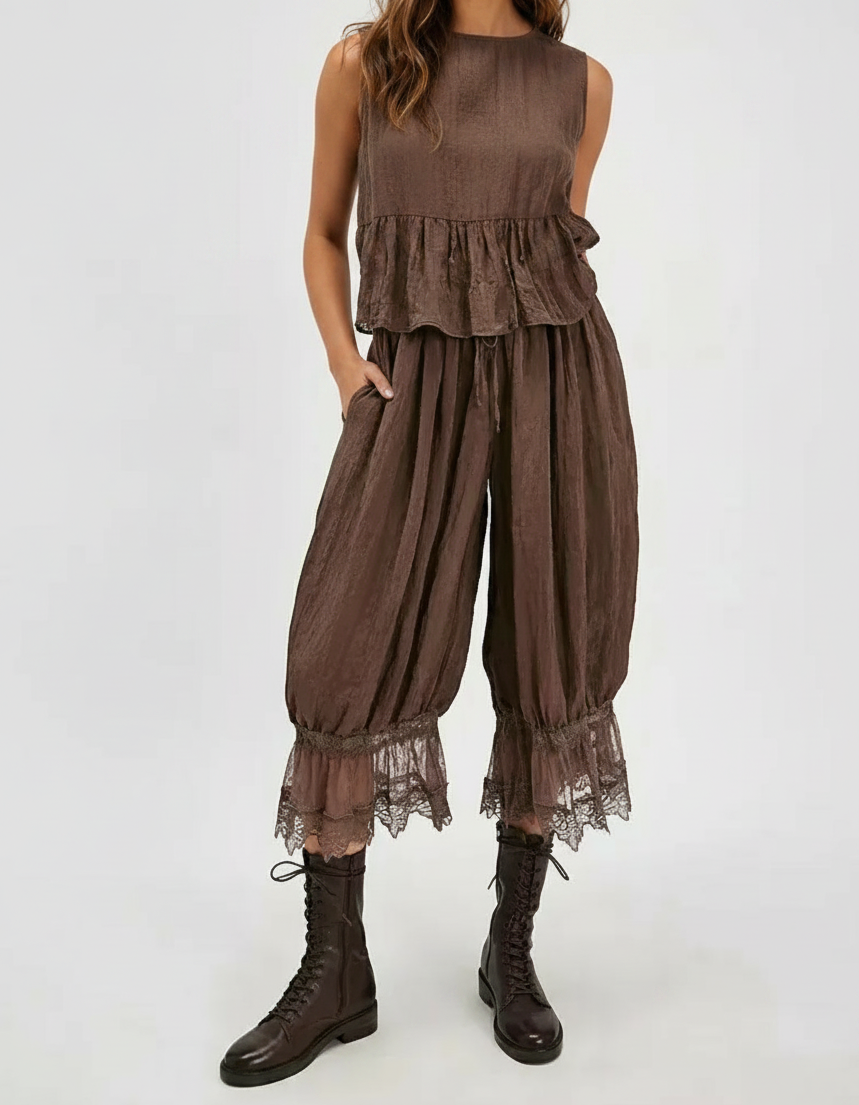 Sigrid Lace-Patchwork Cropped Harem Trousers