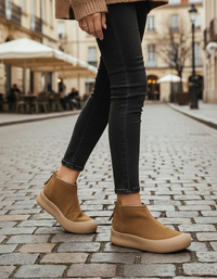 Aspen Leather Fleece-Lined Snow Boots